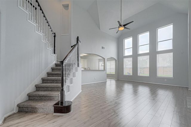 9519 Stone Terrace Court, Houston, TX 77089
