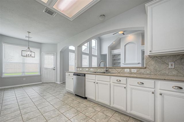 9519 Stone Terrace Court, Houston, TX 77089