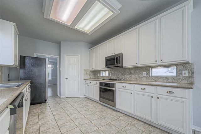 9519 Stone Terrace Court, Houston, TX 77089