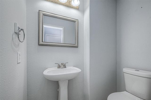 9519 Stone Terrace Court, Houston, TX 77089