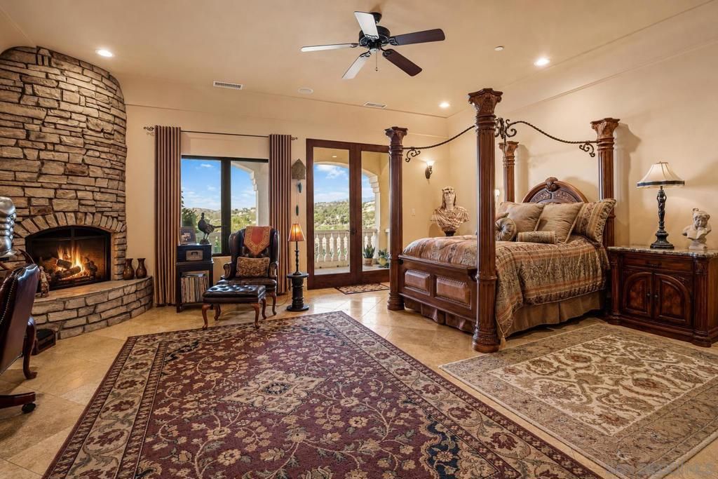 Image 14 of property listing at 30403 Toronga Way, Valley Center, CA 92082