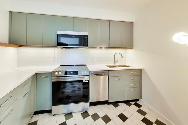 300 N State Street 3106, Chicago, IL 60654