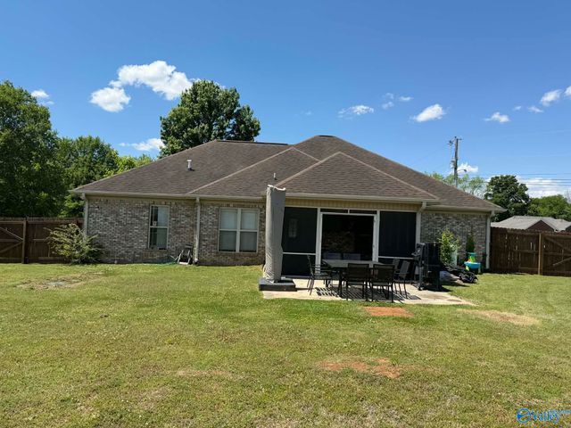 100 Louise Taylor Circle, Huntsville, AL 35811