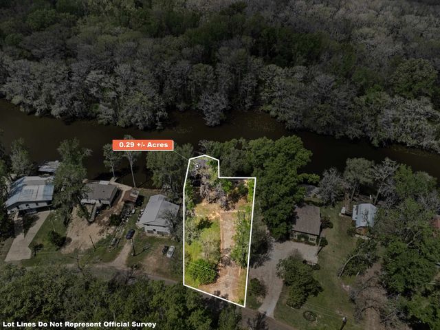 5119 Cypress Village Rd, Karnack, TX 75661