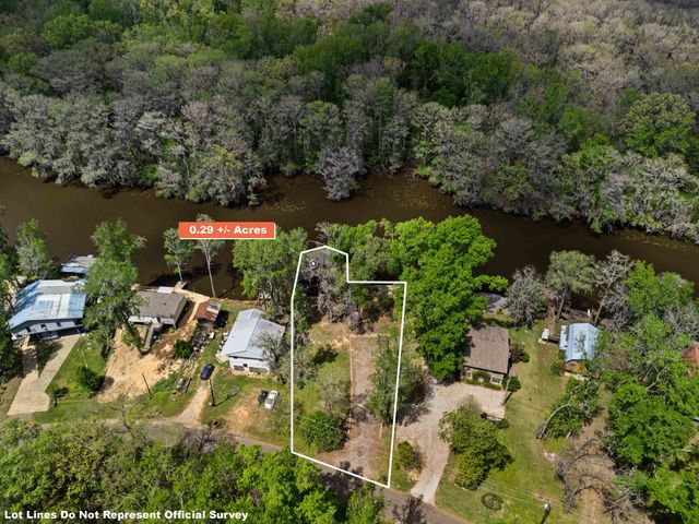 5119 Cypress Village Rd, Karnack, TX 75661