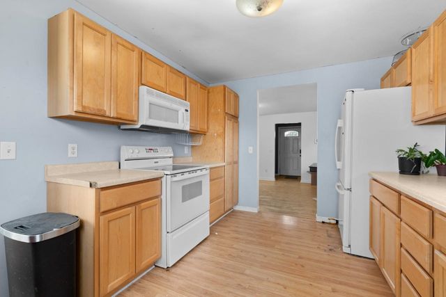 705 9th St. NE, Minot, ND 58703