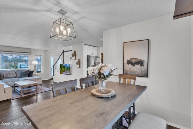 1055 E Warm Springs Ave, Post Falls, ID 83854