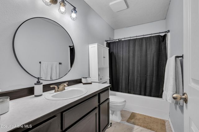 1055 E Warm Springs Ave, Post Falls, ID 83854