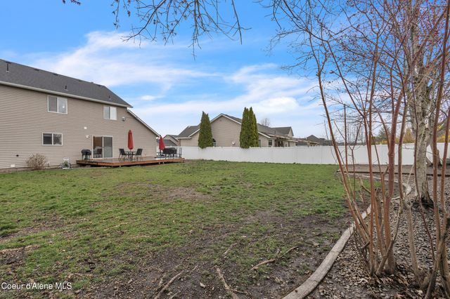 1055 E Warm Springs Ave, Post Falls, ID 83854