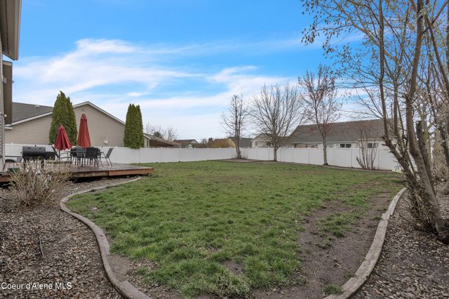 1055 E Warm Springs Ave, Post Falls, ID 83854