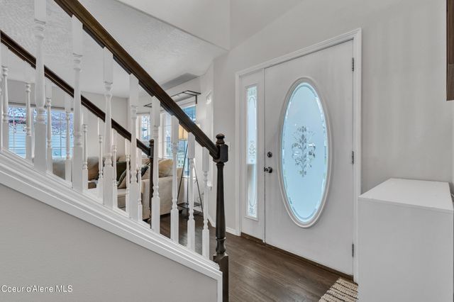 1055 E Warm Springs Ave, Post Falls, ID 83854