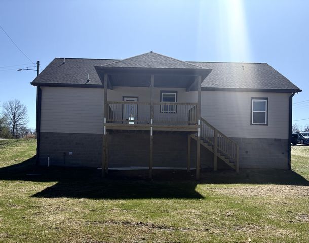 2199 Fincher Drive, Westmoreland, TN 37186