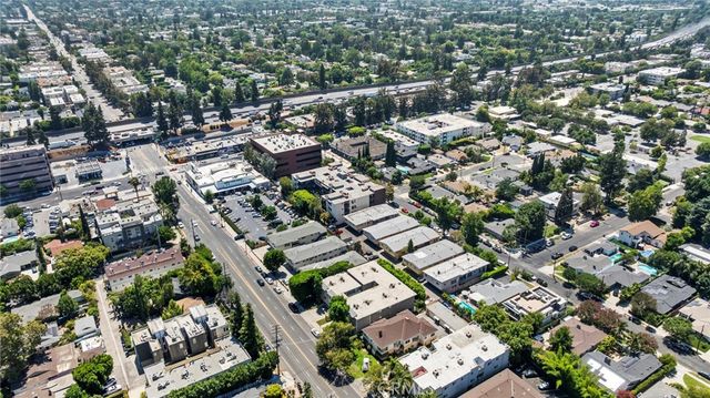 4859 Coldwater Canyon 12, Sherman Oaks, CA 91423