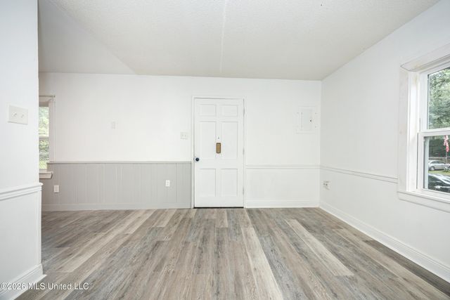 3036 Woodlawn Avenue, Moss Point, MS 39563