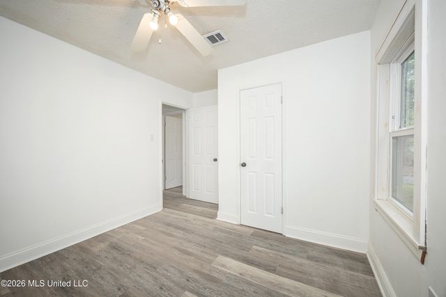 3036 Woodlawn Avenue, Moss Point, MS 39563