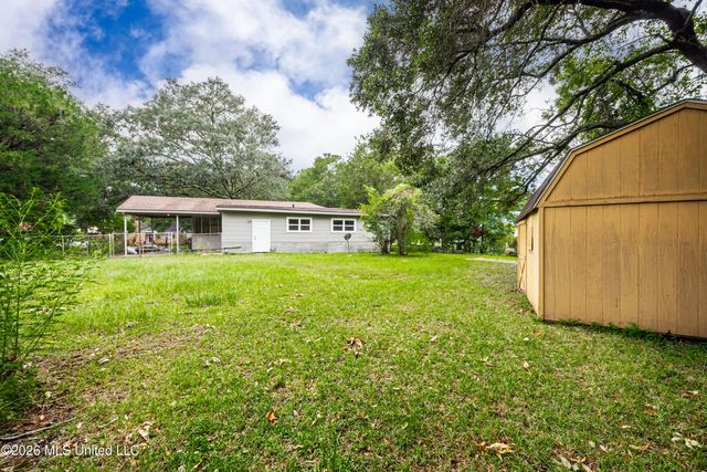 3036 Woodlawn Avenue, Moss Point, MS 39563