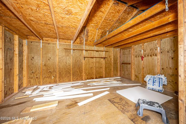 3036 Woodlawn Avenue, Moss Point, MS 39563