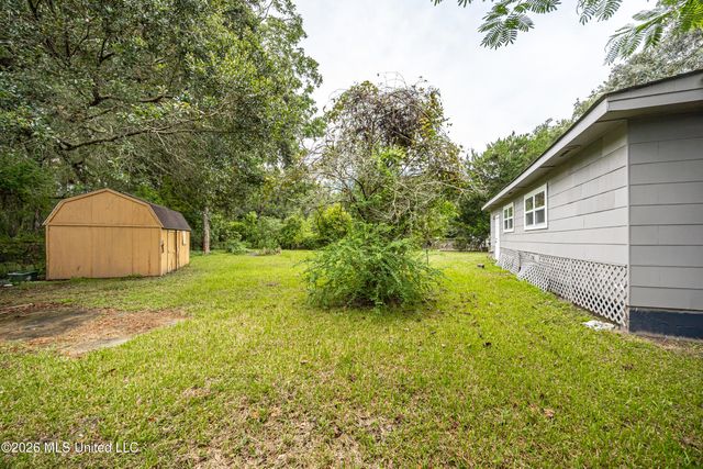 3036 Woodlawn Avenue, Moss Point, MS 39563