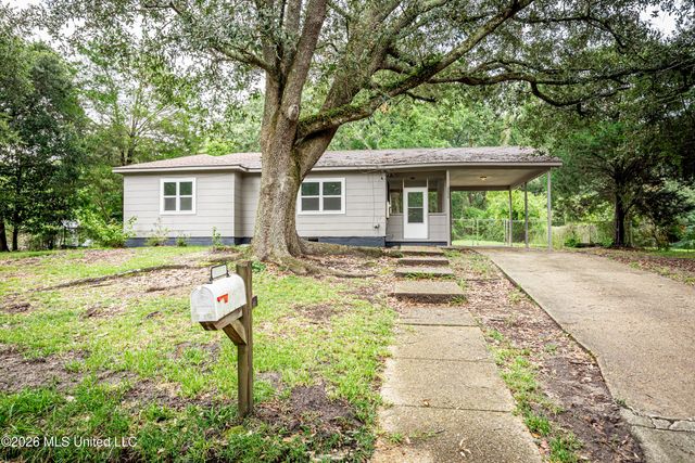 3036 Woodlawn Avenue, Moss Point, MS 39563