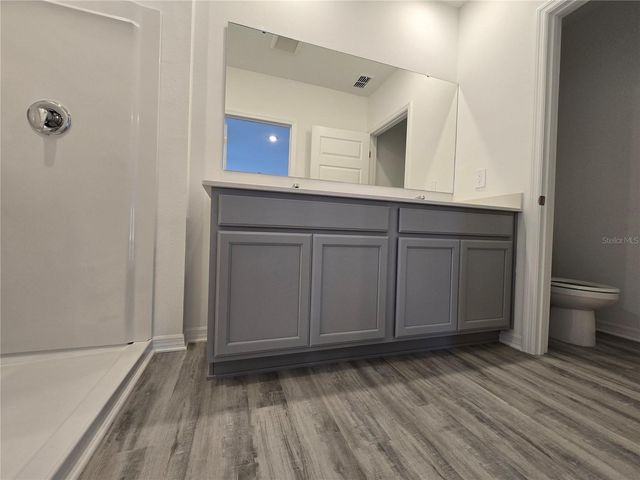 8411 MADRID STREET, Lakeland, FL 33810