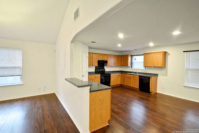 419 AARON LN, New Braunfels, TX 78130