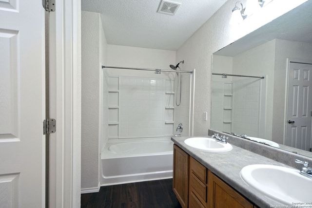 419 AARON LN, New Braunfels, TX 78130