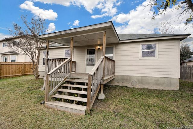 419 AARON LN, New Braunfels, TX 78130