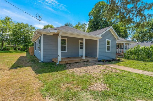 2310 E 17th Street, Chattanooga, TN 37404