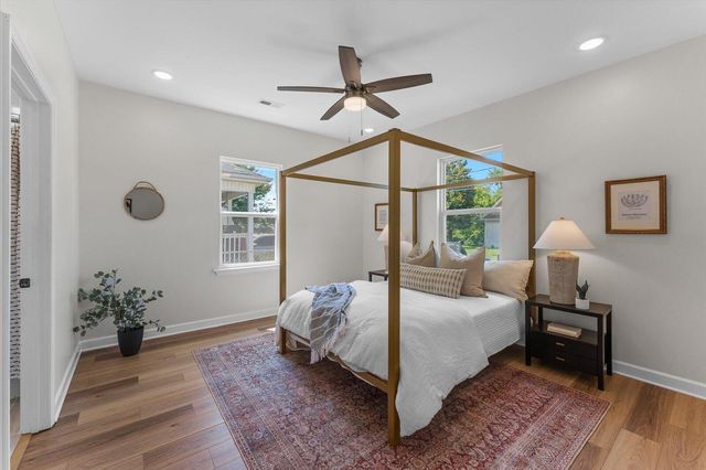 2310 E 17th Street, Chattanooga, TN 37404