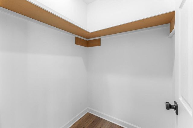 2310 E 17th Street, Chattanooga, TN 37404