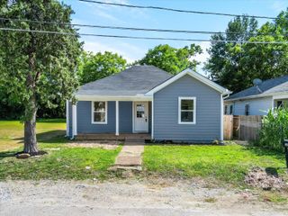 2310 E 17th Street, Chattanooga, TN 37404