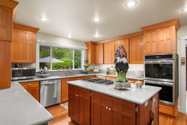 8225 S Regal Rd, Spokane, WA 99223