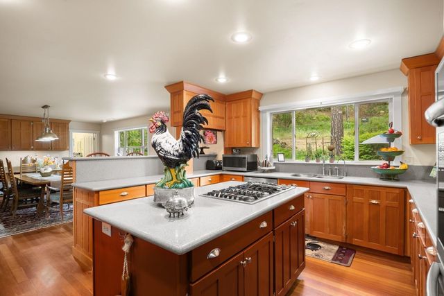 8225 S Regal Rd, Spokane, WA 99223