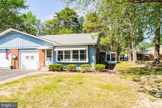 20 LEXINGTON DRIVE B, Manchester, NJ 08759