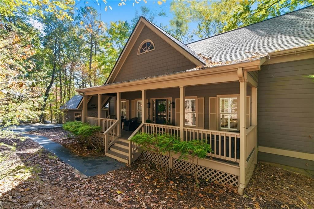 796 Wake Robin Drive, Big Canoe, GA 30143