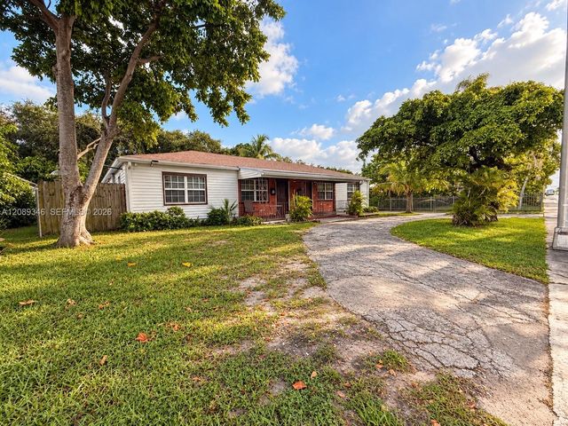 1526 NE 135th Street, North Miami, FL 33161
