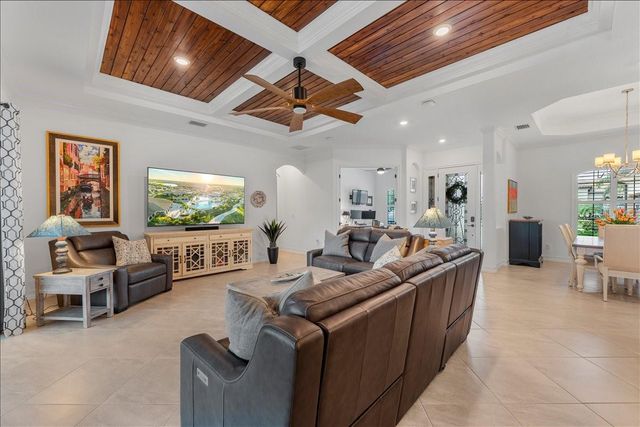 5580 MULLIGAN WAY, Lakewood Ranch, FL 34211