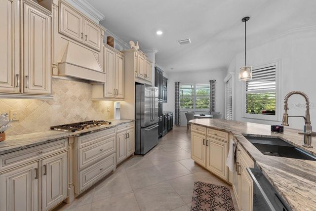 5580 MULLIGAN WAY, Lakewood Ranch, FL 34211