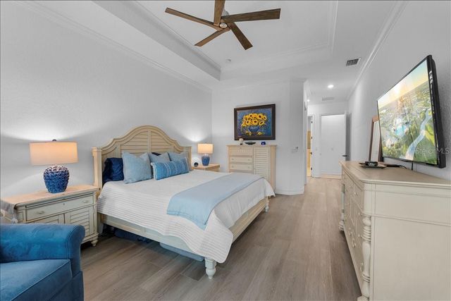 5580 MULLIGAN WAY, Lakewood Ranch, FL 34211