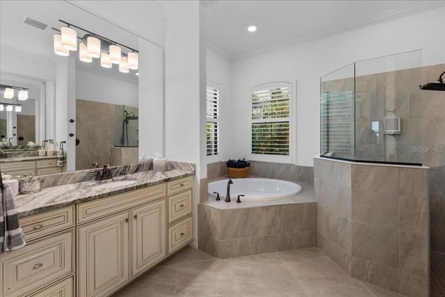 5580 MULLIGAN WAY, Lakewood Ranch, FL 34211