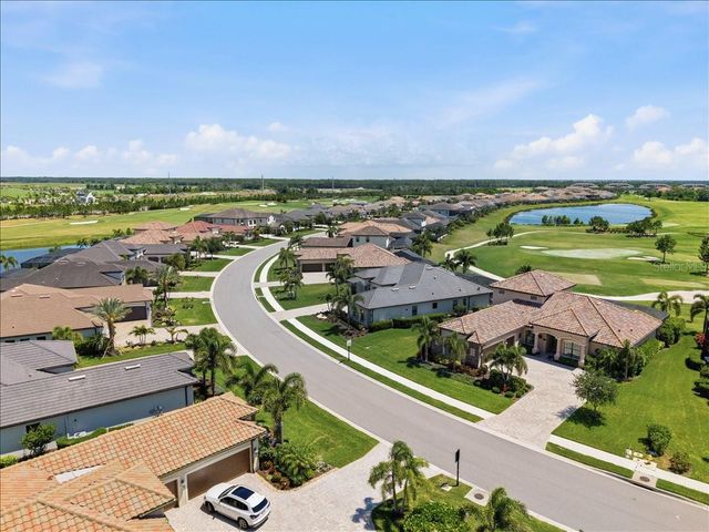5580 MULLIGAN WAY, Lakewood Ranch, FL 34211
