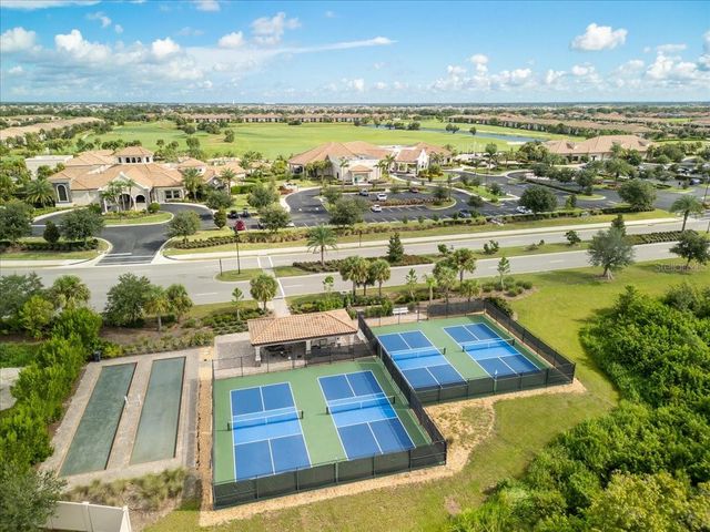 5580 MULLIGAN WAY, Lakewood Ranch, FL 34211
