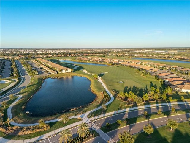 5580 MULLIGAN WAY, Lakewood Ranch, FL 34211