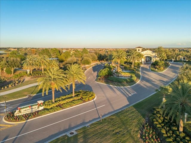 5580 MULLIGAN WAY, Lakewood Ranch, FL 34211
