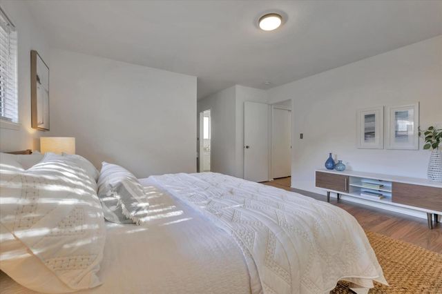 103 Darlington ln, Soquel, CA 95073