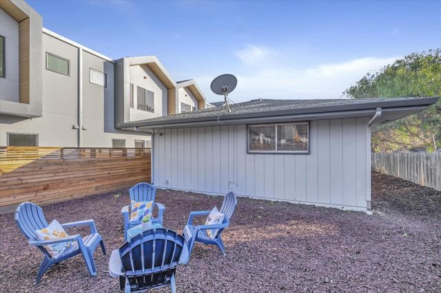 103 Darlington ln, Soquel, CA 95073