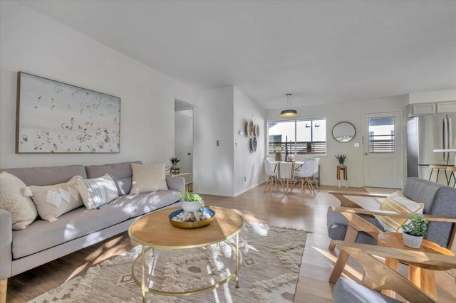 103 Darlington ln, Soquel, CA 95073