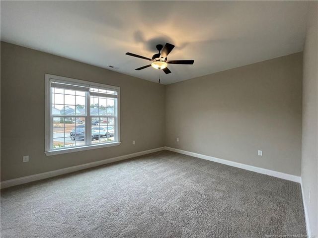 220 Gallery Drive 201, Spring Lake, NC 28390