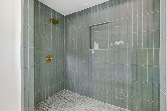 716 KELLUM LN, Burlison, TN 38015