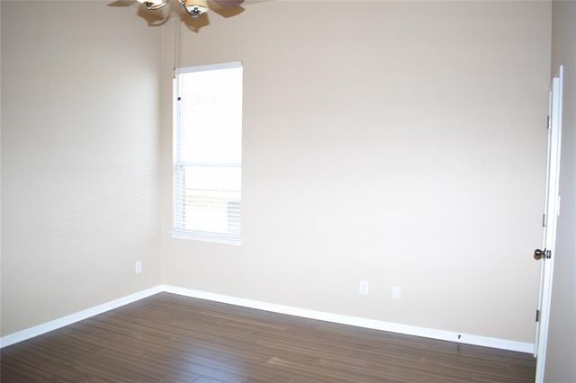 7233 Via Dono DR, Austin, TX 78749